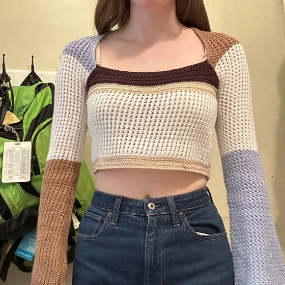 Colorblock Knit Cropped Top - Picture 1 of 3
